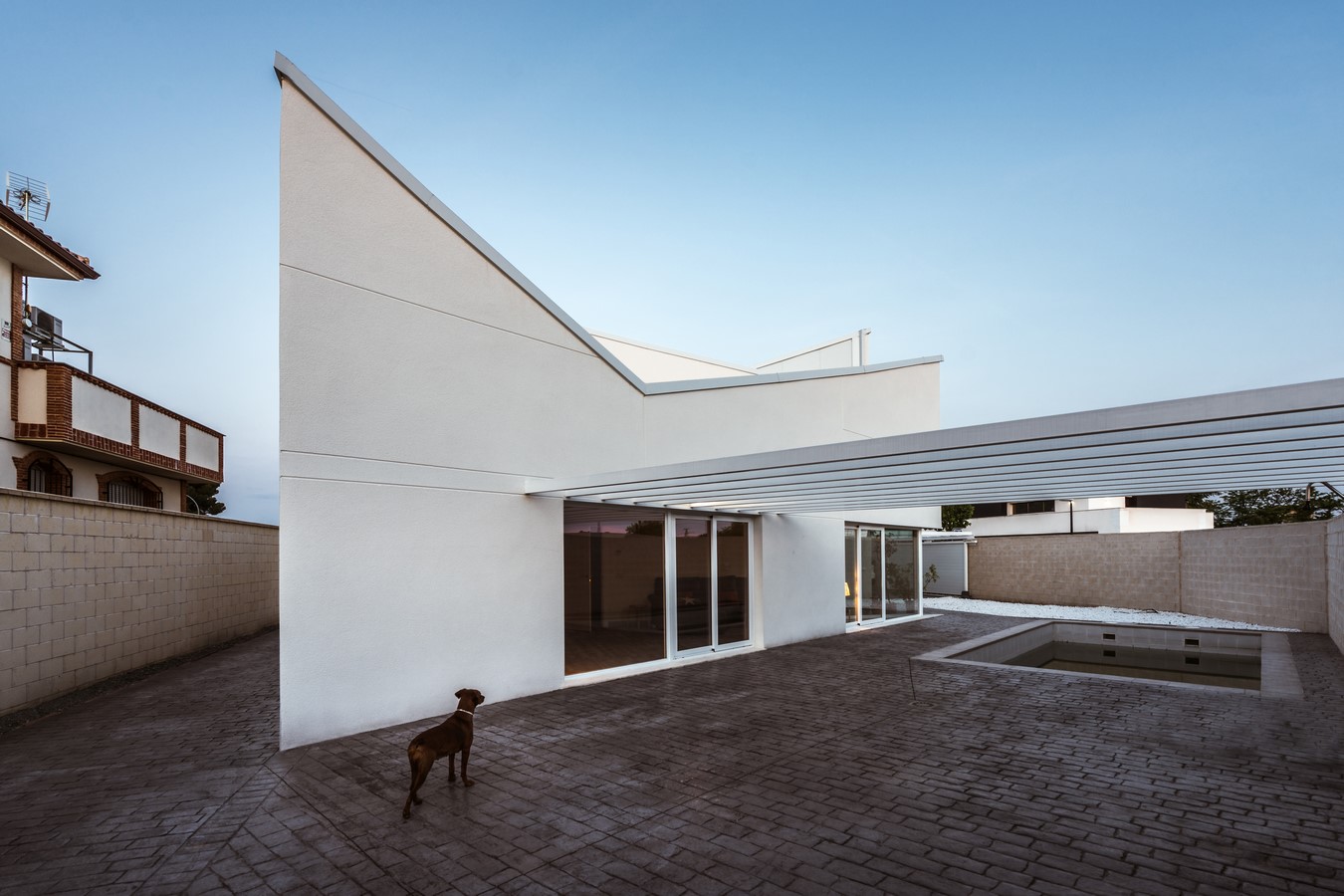 Albania House By OOIIO Architecture - Sheet3