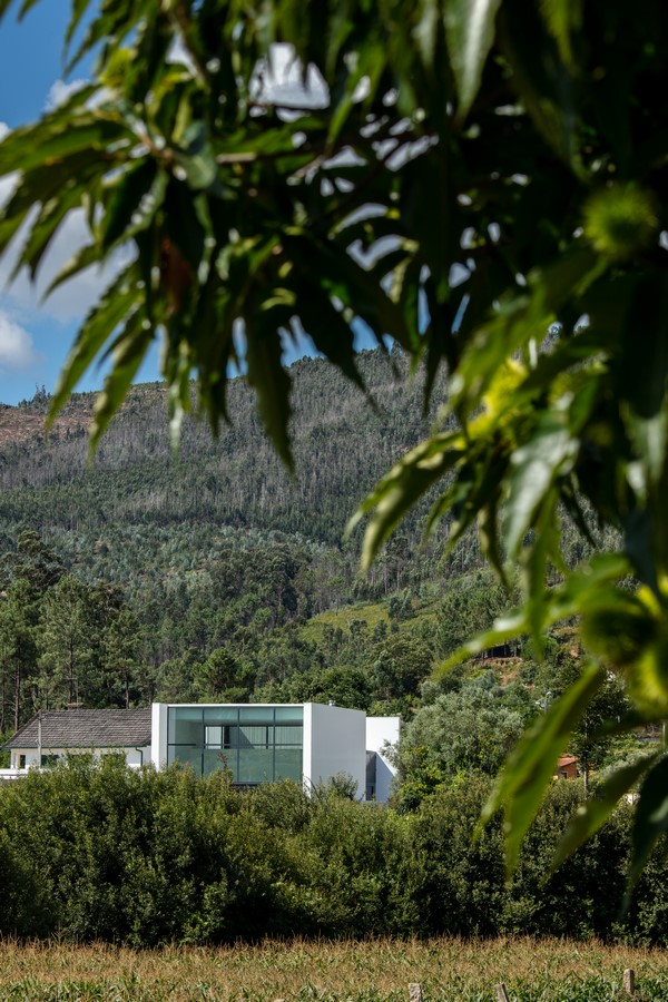 Gafarim House By Tiago do Vale Arquitectos - Sheet2