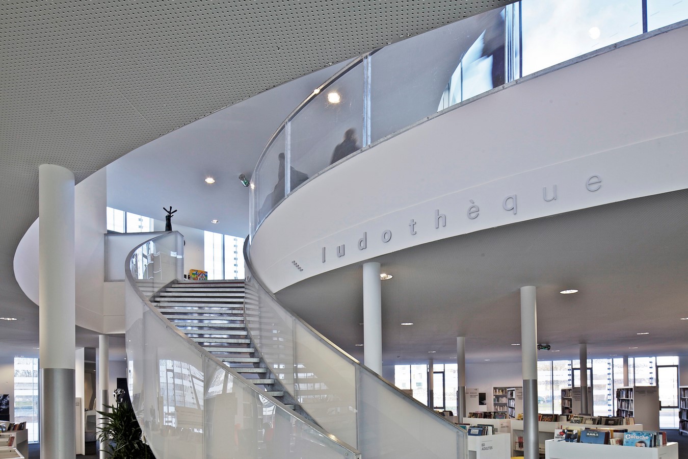 Médiathèque Jean d'Ormesson By Philippe Fichet architectes - Sheet4