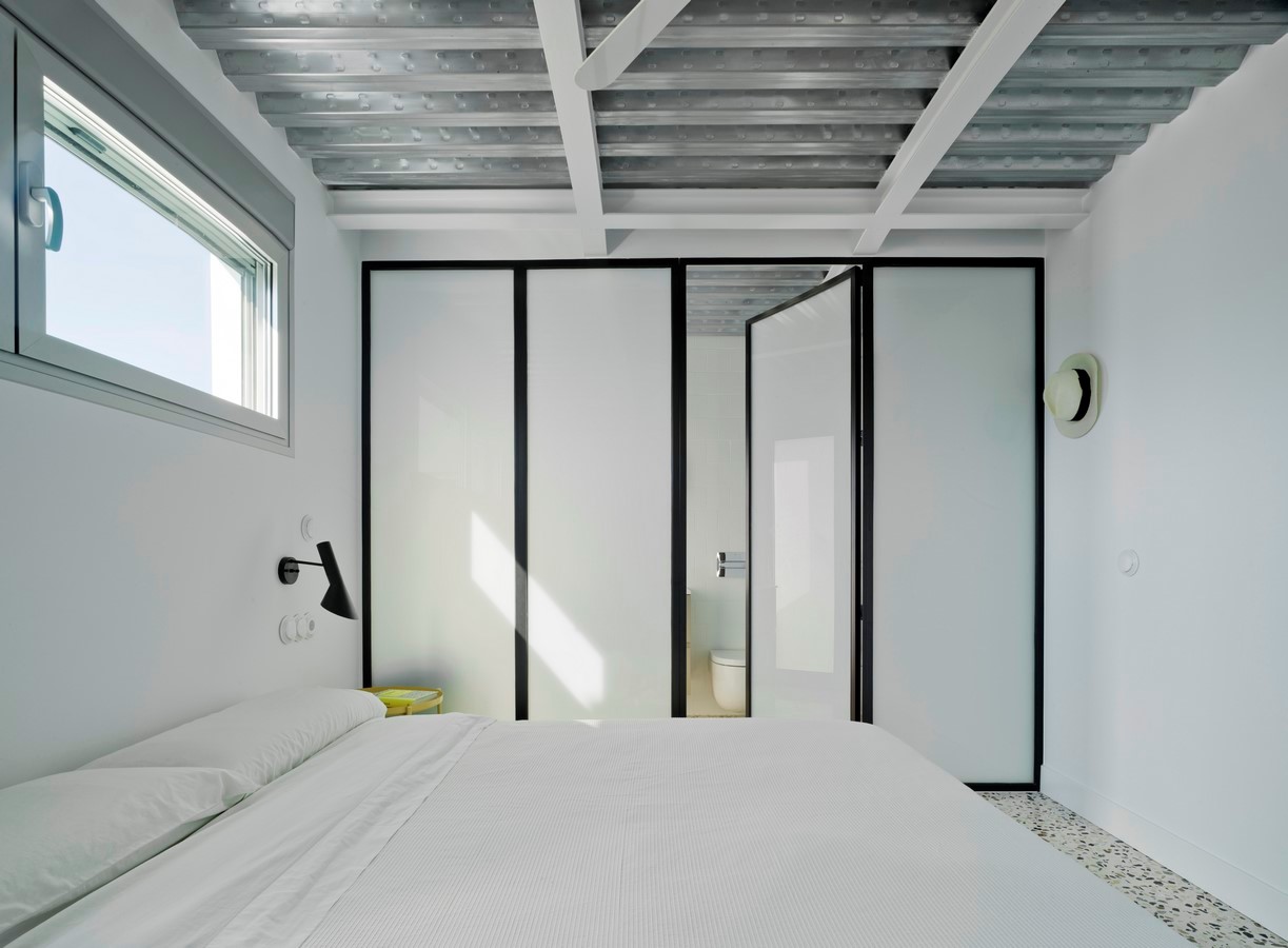 The Beach House By Laura Ortín Architecture - Sheet7
