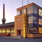 Modern vs. Contemporary Architecture - Sheet3