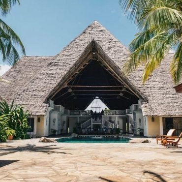 an-inside-look-at-all-the-houses-owned-by-naomi-campbell-rtf