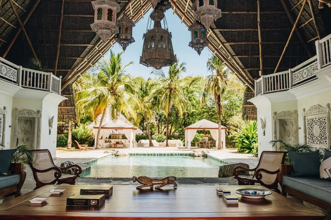 An inside look at all the houses owned by Naomi Campbell - Sheet3