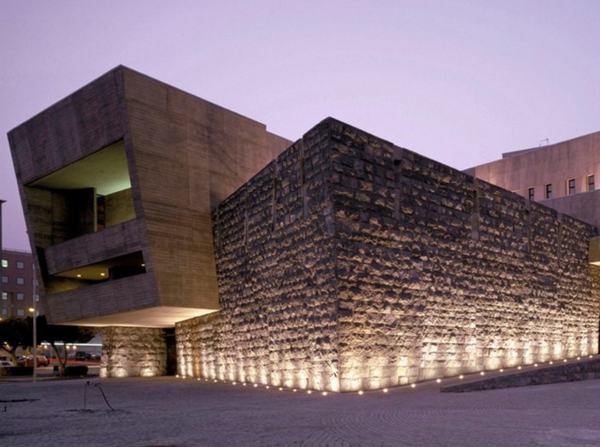 Menis Arquitectos_©menis.es/en/portfolio/presidencia-del-gobierno-de-las-i-canarias/