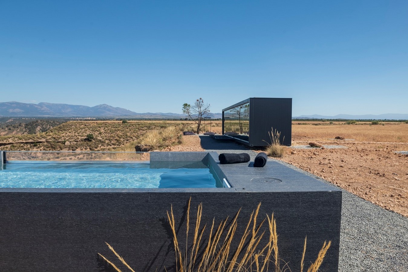 DistrictHive Incorporates A Swimming Pool, Outdoor Shower And Lounge By DistrictHive - Sheet3