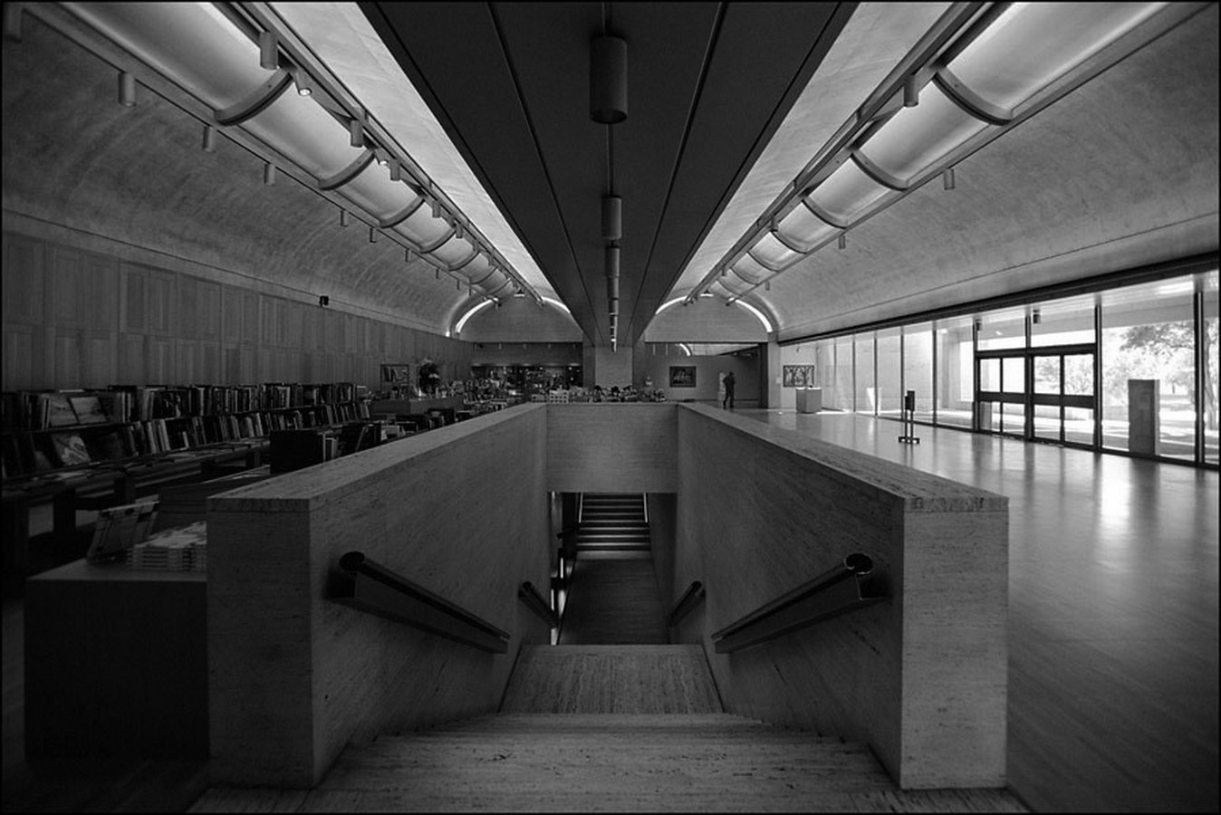 The Drama and Intrigue of Louis I Kahn - Sheet5