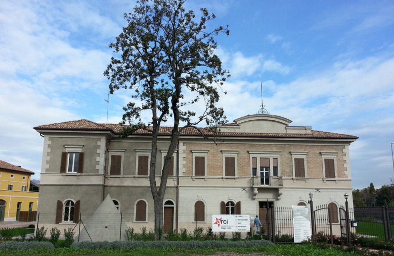Villa Arci Cepam _©norbertovaccari.it/villa-arci-cepam/