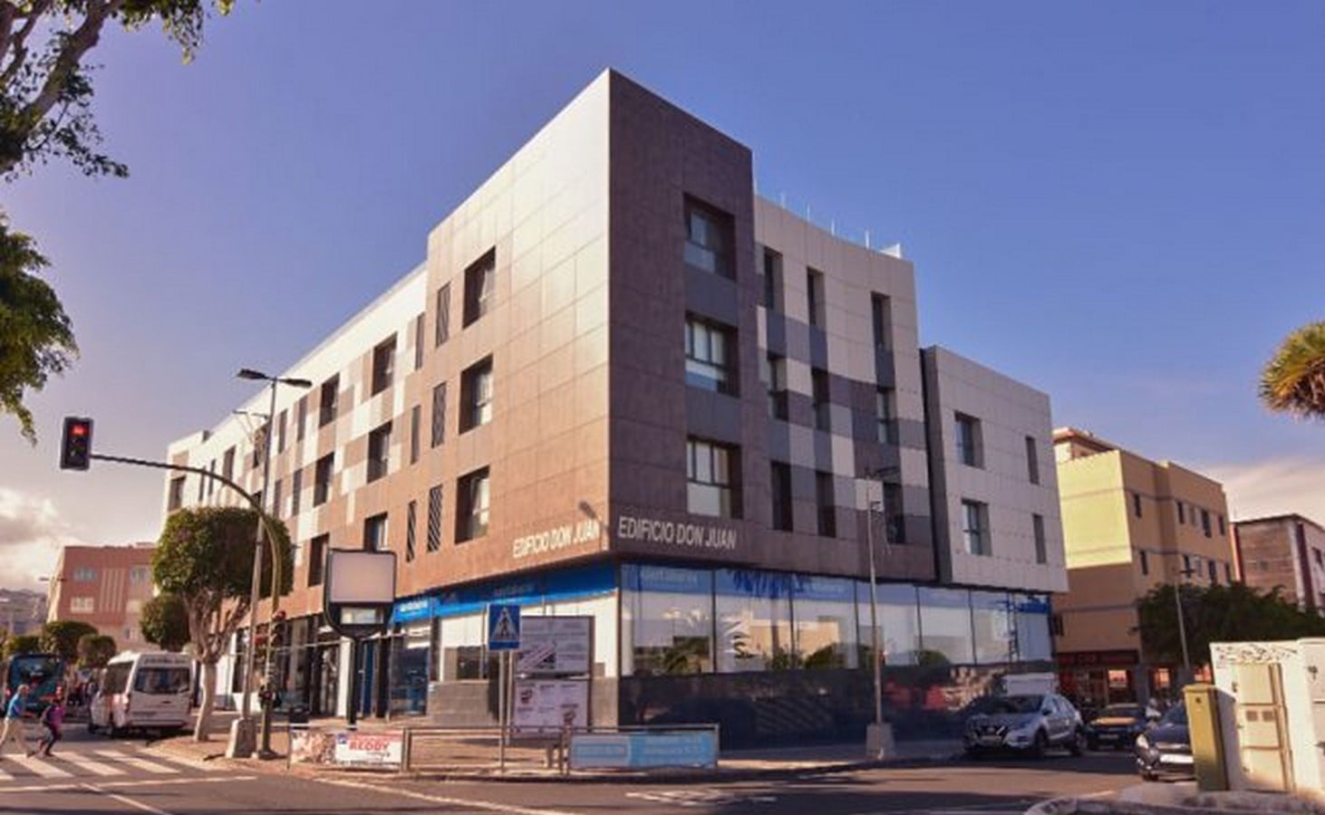 Edificio de viviendas y locales Arnao_©gva-arquitectos.com/wp-content/uploads/2018/07/01_Arnao-650x400.jpg?w=999