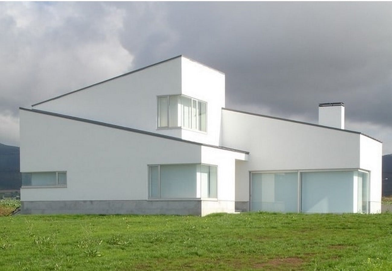 casa en barreiros.lugo_©www.novoacastroarquitectos.com/edificacion02-01.jpg?w=999