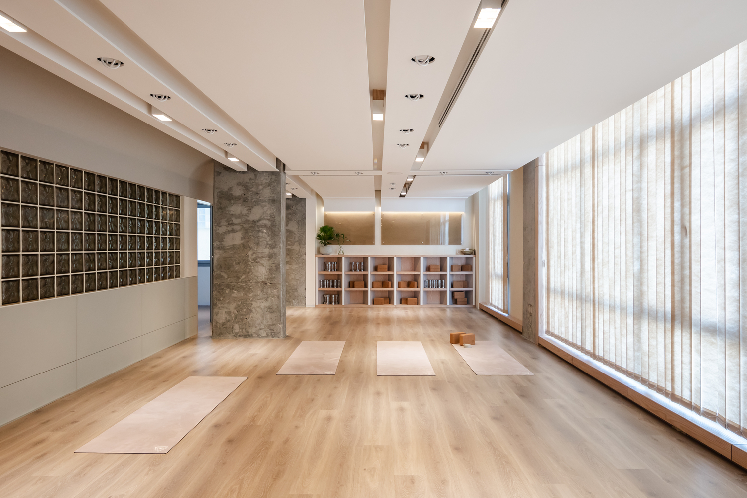 10 Examples of fitness studios - Sheet2