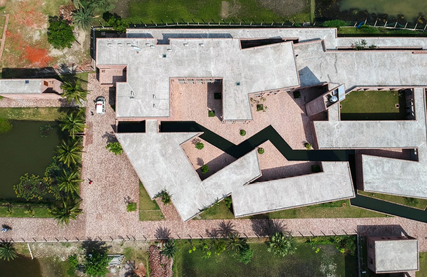 Friendship Hospital Satkhira by Kashef Chowdhury-URBANA: Inspired by a powerful abstraction - Sheet3