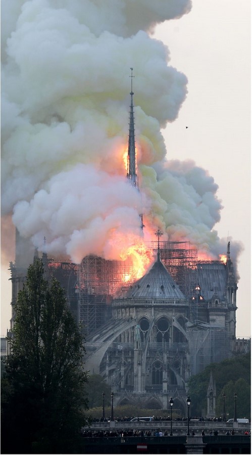 An architectural review of Notre Dame: Race Against The Inferno - Sheet2