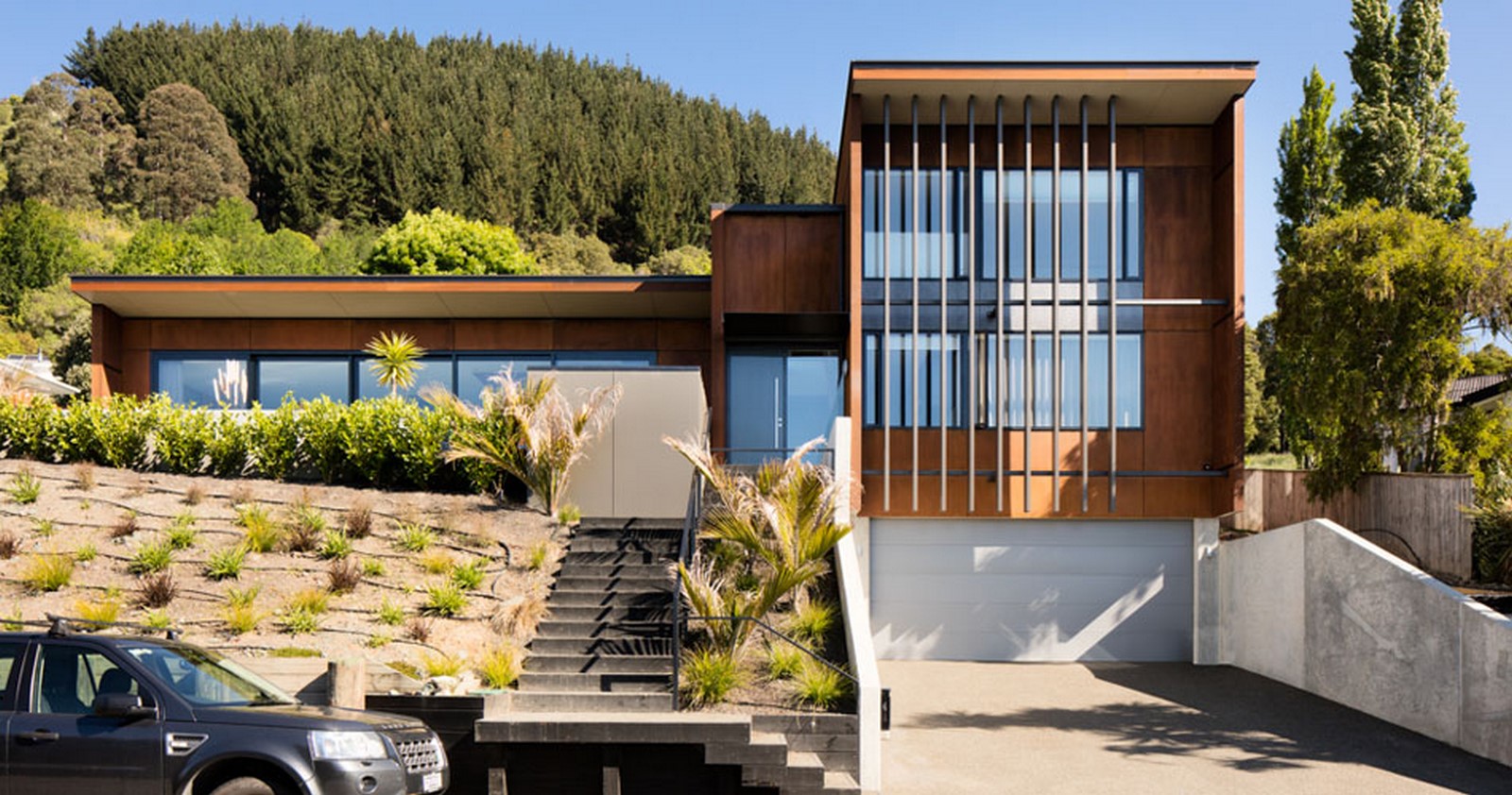 ALLEN STREET HOUSE_©https://images.squarespace-cdn.com/content/v1/58224485b8a79be5877ea710/1479088046732-NANIXARO5193TZ89I35S/1295_10.jpg?format=1000w