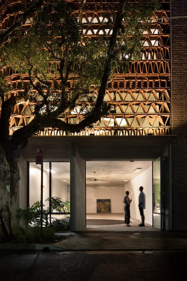 Luigi Rosselli Architects- 10 Iconic Products - Sheet5