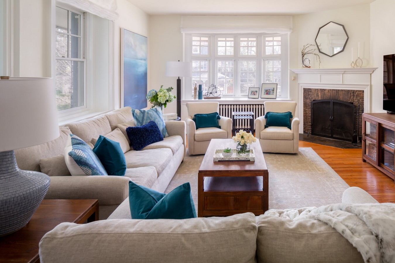 Meera Thomas Interiors llc_©www.meerathomas.com/chestnut-hill-2