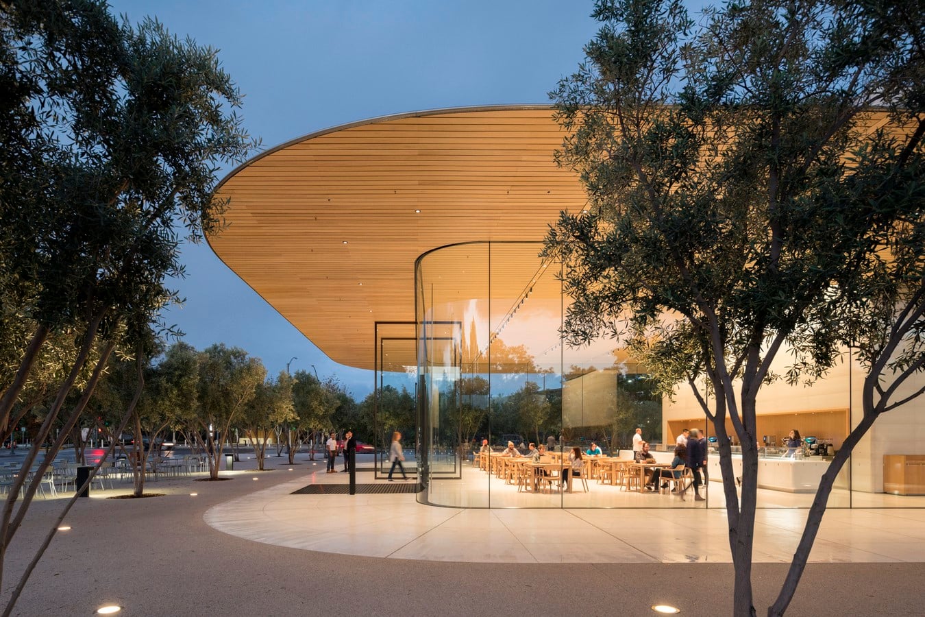 Apple Park by Norman Foster: All in one space