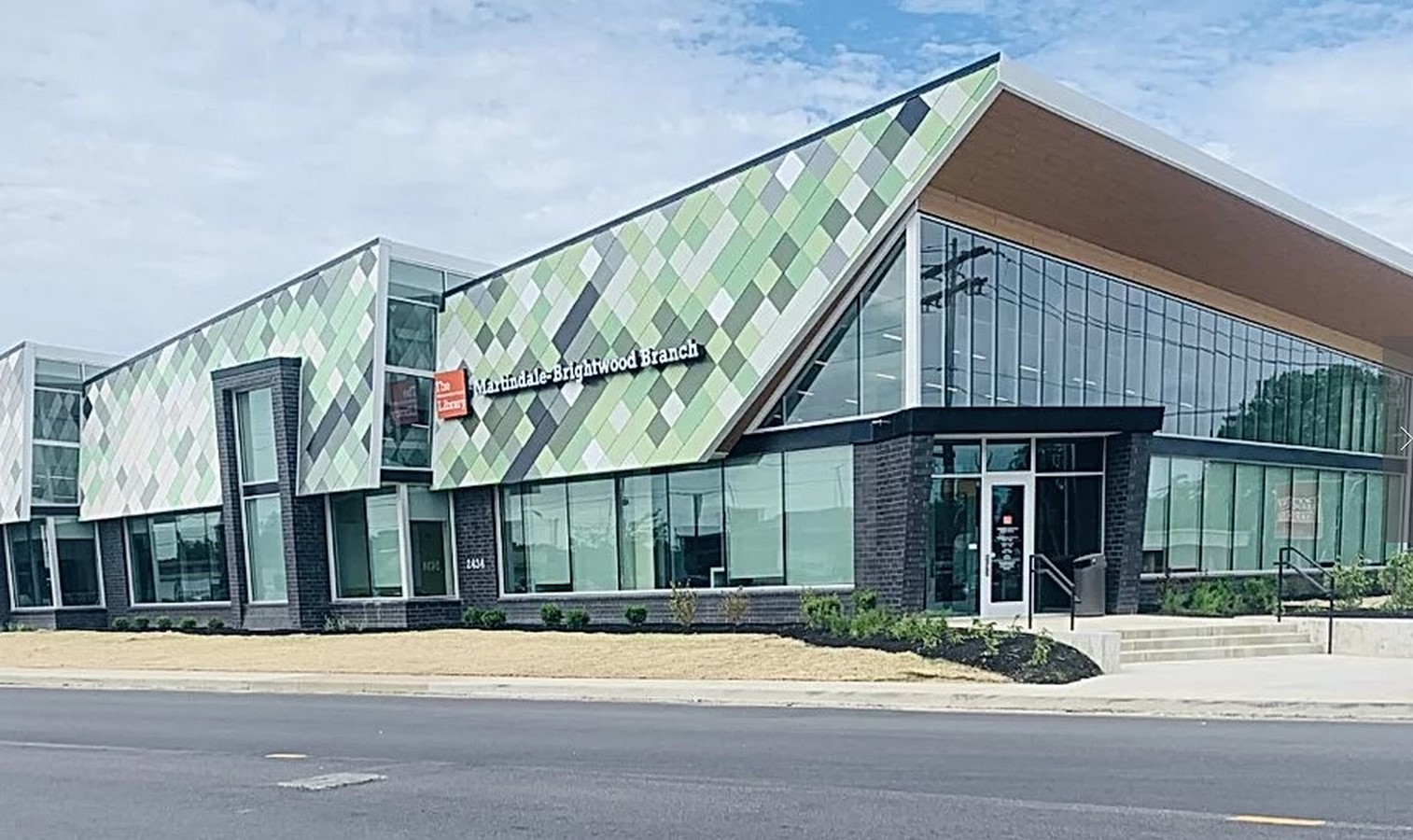 BRIGHTWOOD LIBRARY_©https://static.wixstatic.com/media/06f36a_75988f9f3ff140fcbe979a67c26cf4b0~mv2.jpg/v1/fill/w_981,h_609,al_c,q_85,usm_2.00_1.00_0.00,enc_auto/06f36a_75988f9f3ff140fcbe979a67c26cf4b0~mv2.jpg?w=999