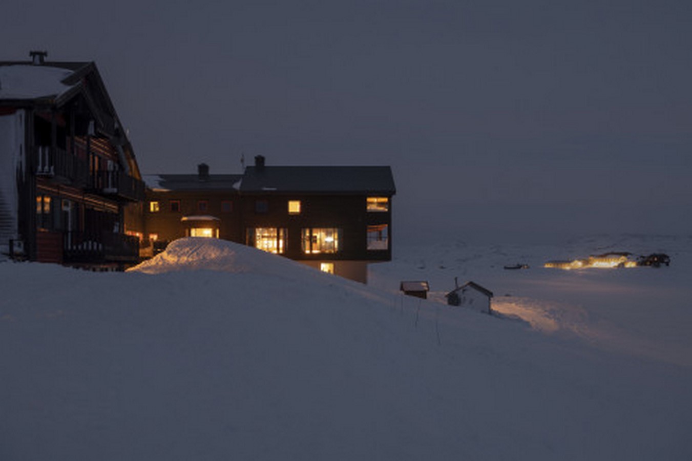 Hotel Finse 1222 by Snøhetta: Mixing Eclectic with Traditional Design - Sheet4