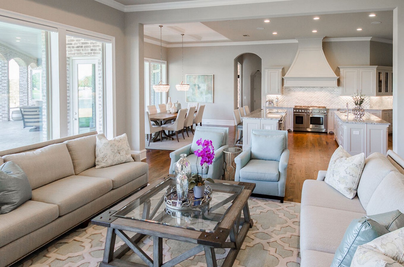 Living Room_©https://images.squarespace-cdn.com/content/v1/54b71243e4b06e38ad543468/1612300152478-HN0W3MLRSNG0RTSE0FUU/WEB00025DSC_2187.jpg?format=1000w