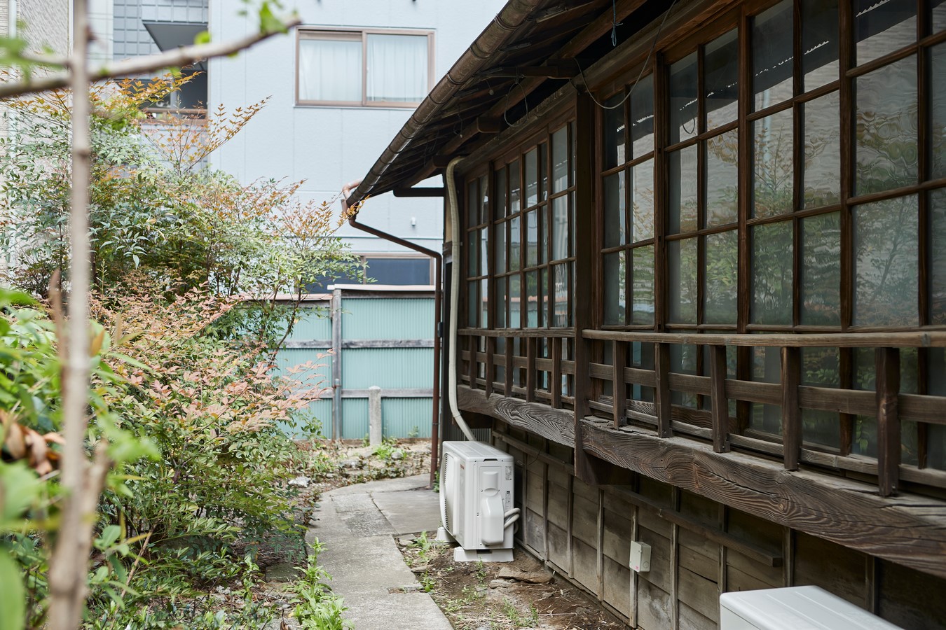 Hakuraku House by Roovice - sheet9