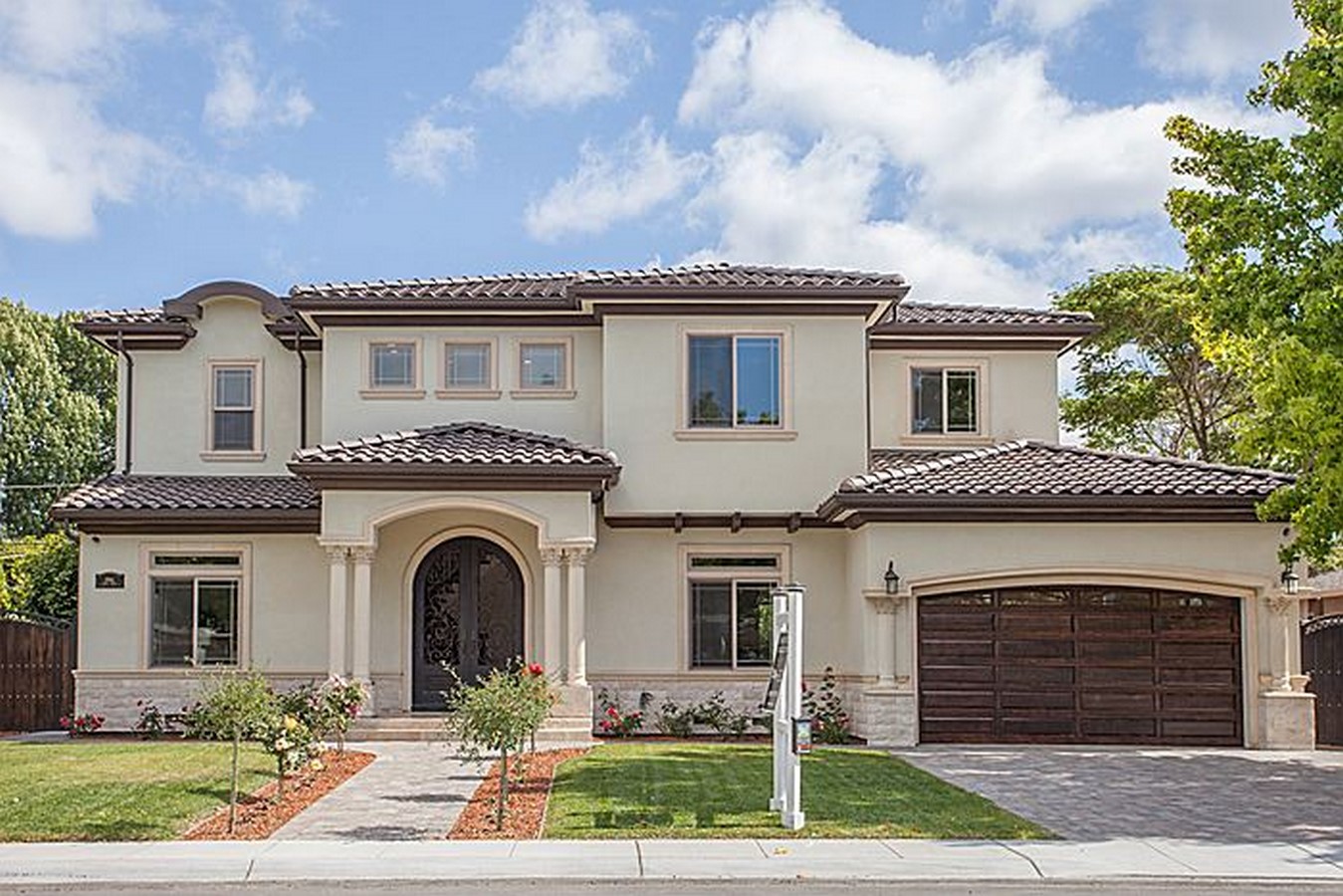 Stageasily Home Staging & Interior Design Specialist Las Vegas_©http://stageasily.com/stageasily-home-staging-work-and-portfolio