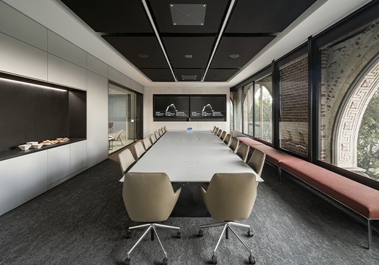 Gallery_©https://www.oneworkplace.com/assets/images/Project-Autodesk-Gallery-HalfQuote-2-640x448-copy.jpg?w=999
