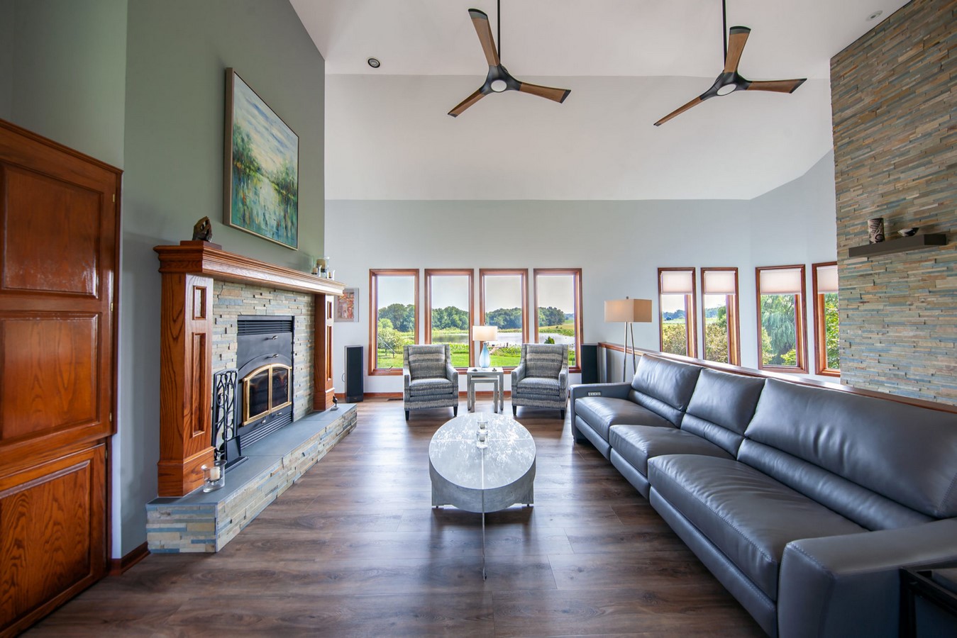 Studio A Interior Design_©http://studioakansascity.com/project/modern-transitional-update/