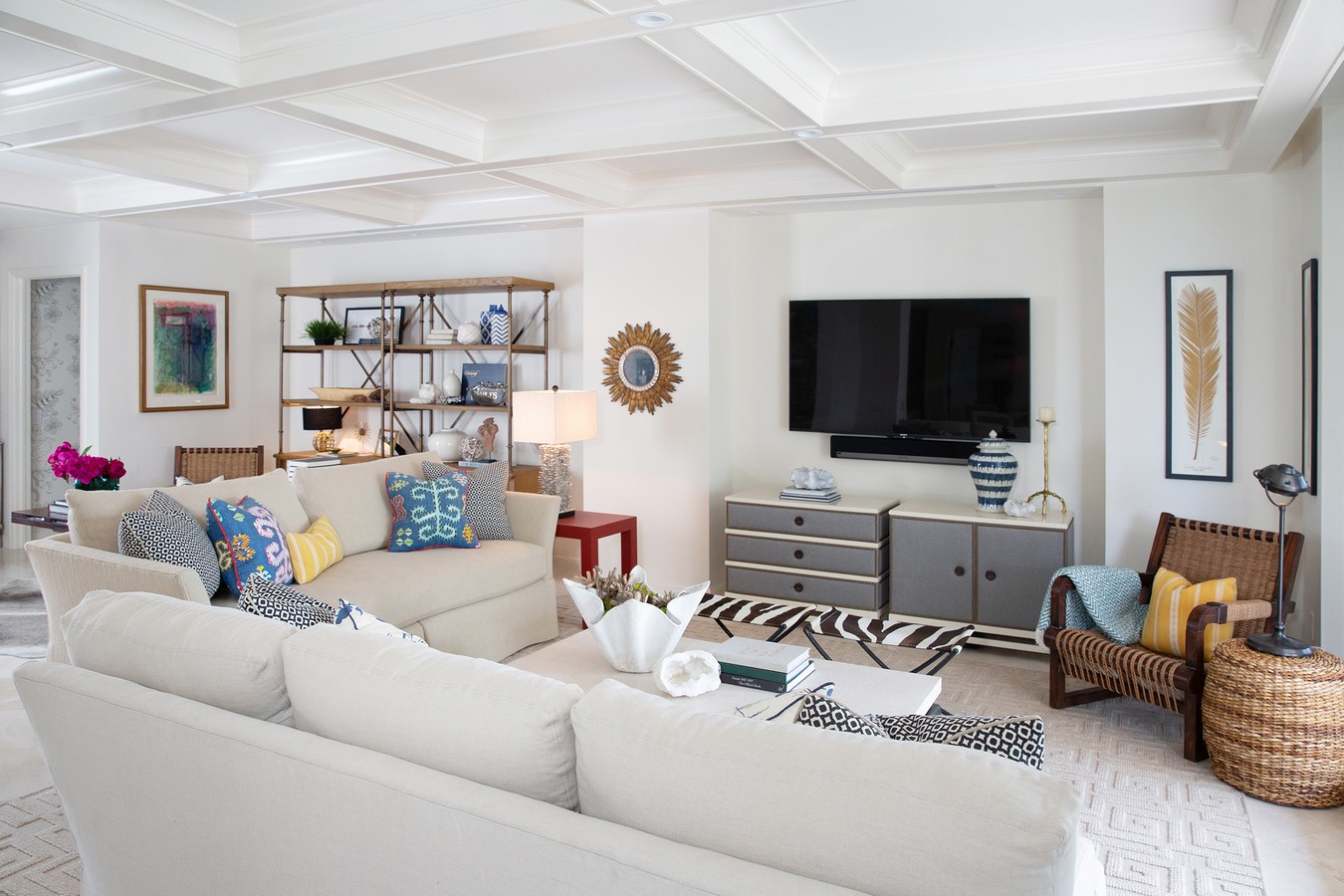 Living room_©www.peabodysinteriors.com/wp-content/uploads/2020/02/KX0B8279a.jpg?w=999