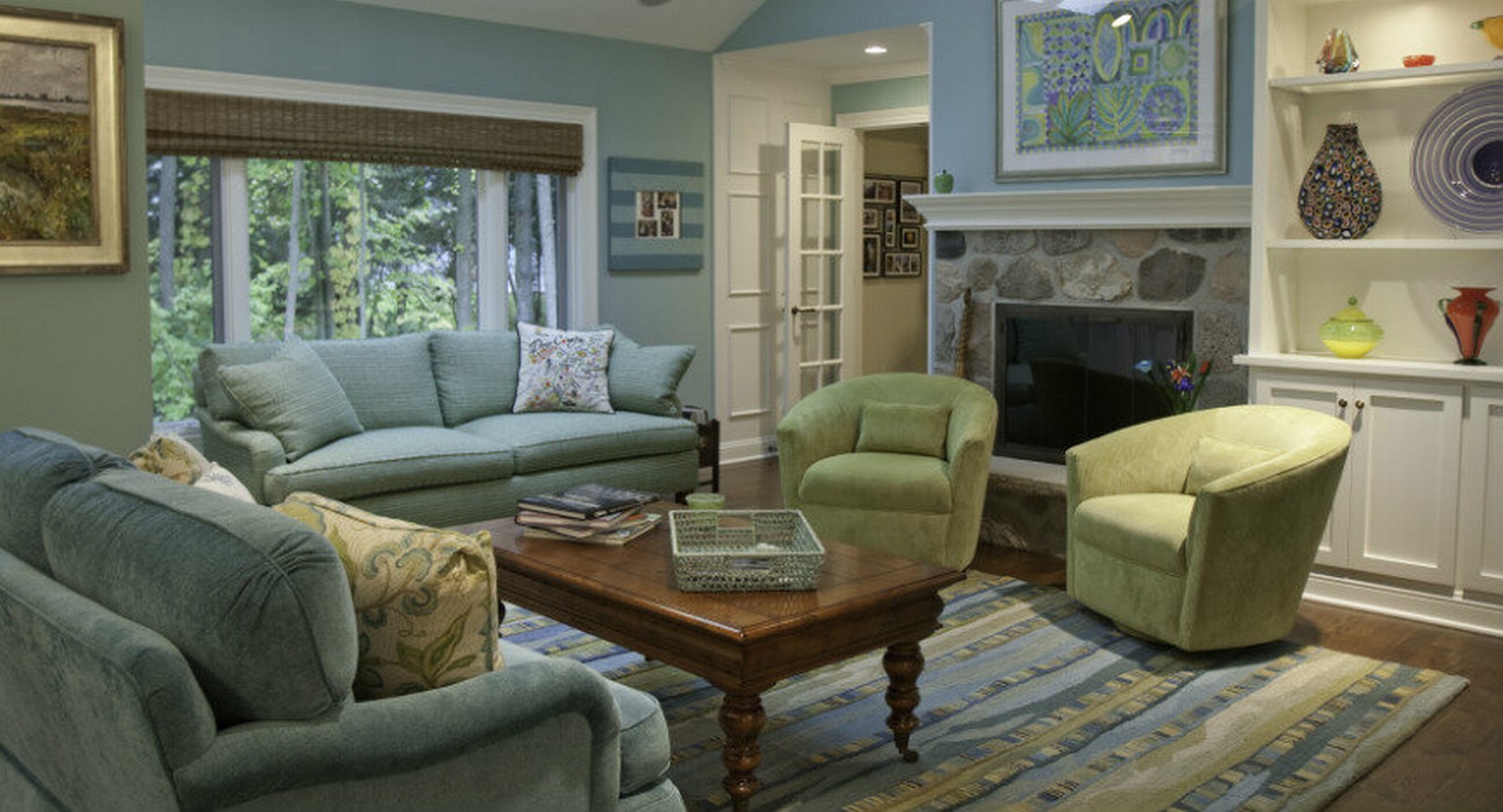 Interior design_©https://images.squarespace-cdn.com/content/v1/604d44b8fdd7a73331eb703a/3fdc782c-869d-4dd6-a882-07b4509b0c34/page1_picture0_slide_1343593887.jpg?format=1000w