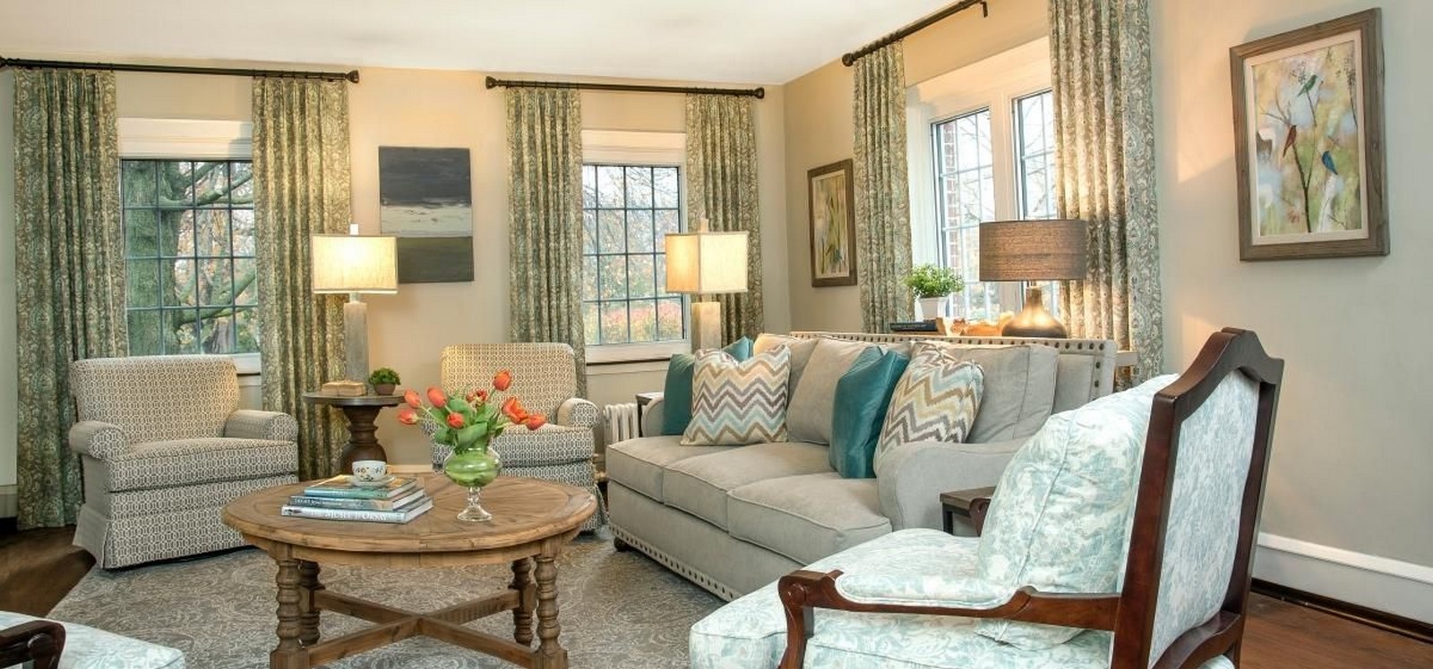 Interior design_©https://suzanw.decoratingden.com/wp-content/uploads/sites/217/2018/12/4.jpeg