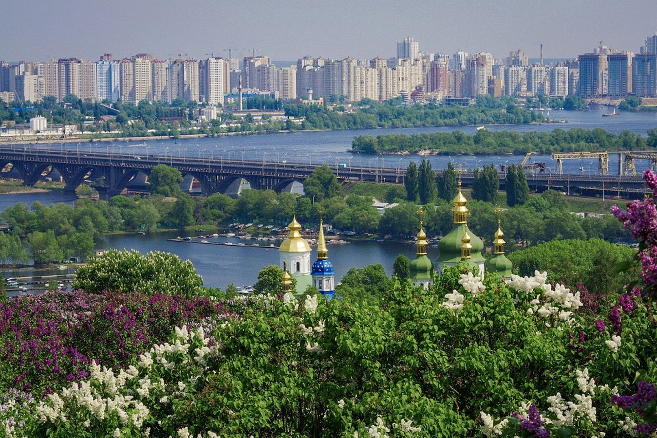Architecture a casuality of Ukraine's war - Sheet3