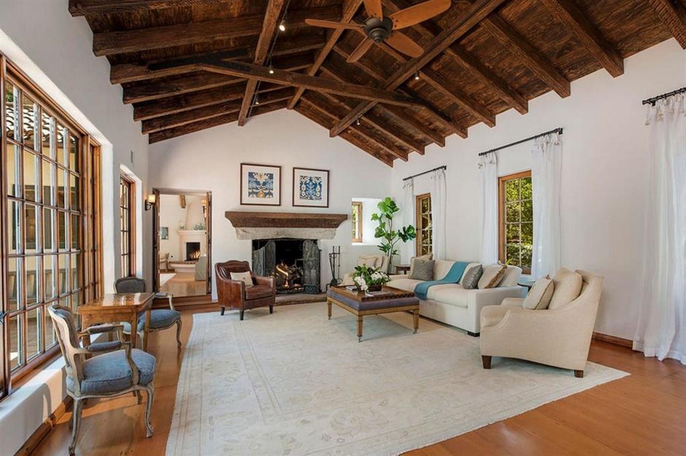 Spanish revival estate_©Eric Foote