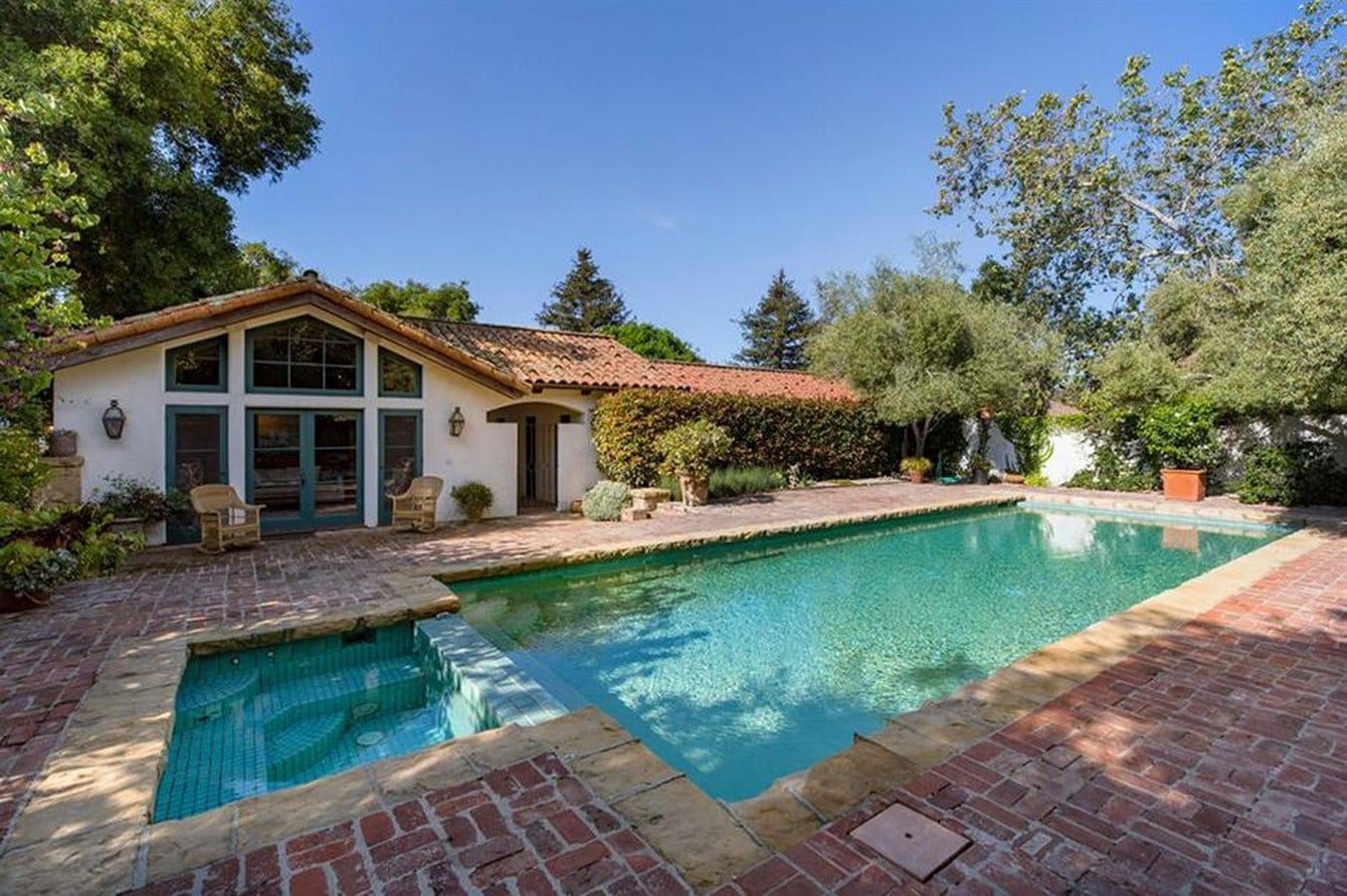 Spanish revival estate_©Eric Foote