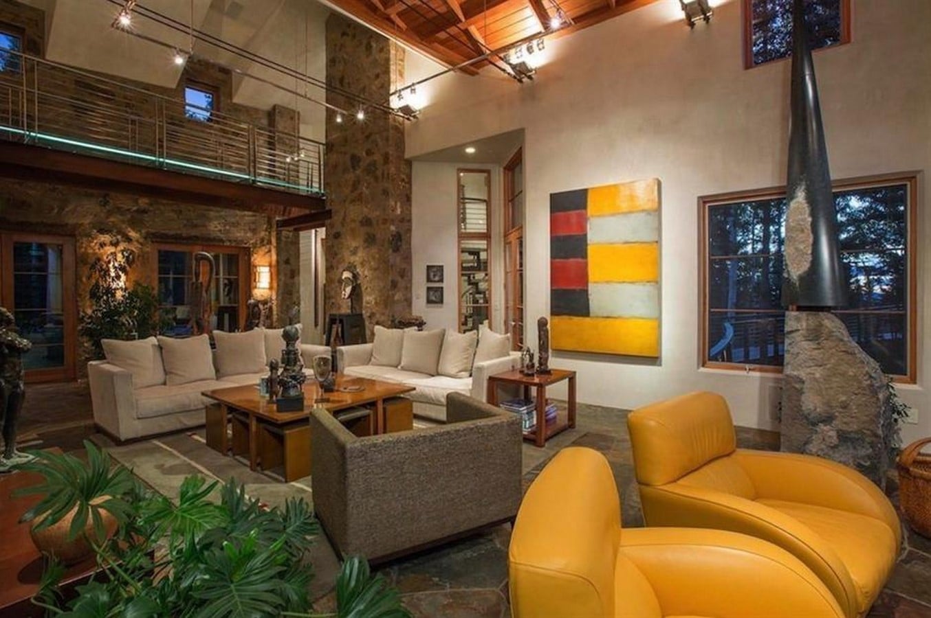 An inside look at all the houses owned by Oprah Winfrey - Sheet5