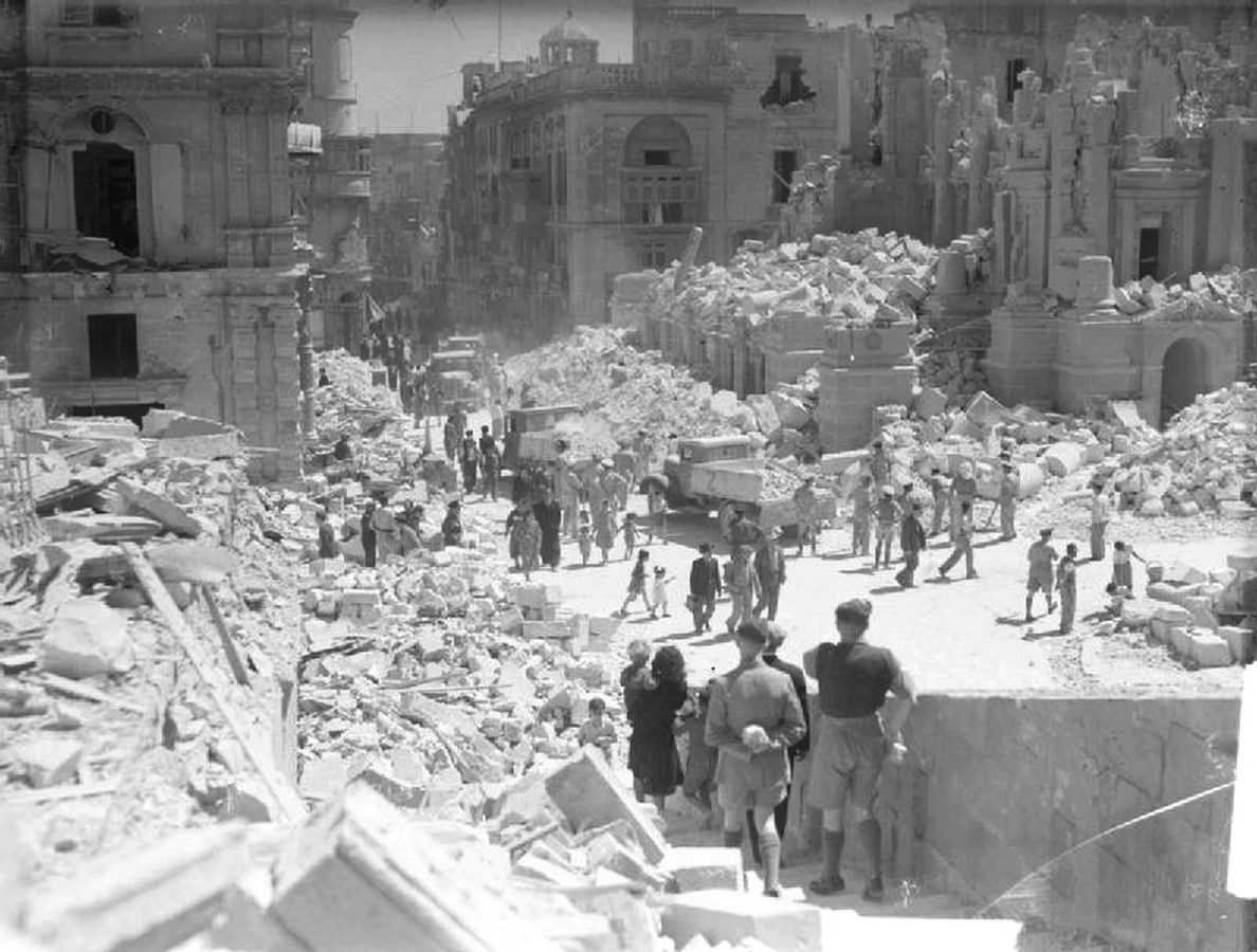 Architecture a casualty of War - Sheet7