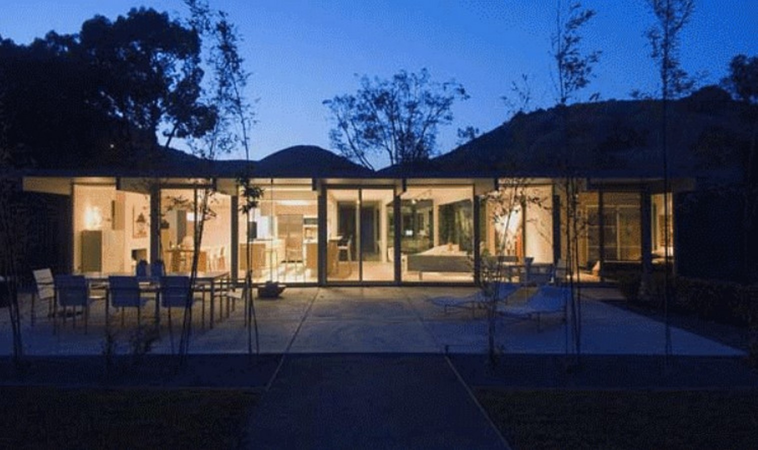 Residence _©http://slosardesign.com/4_sak.html
