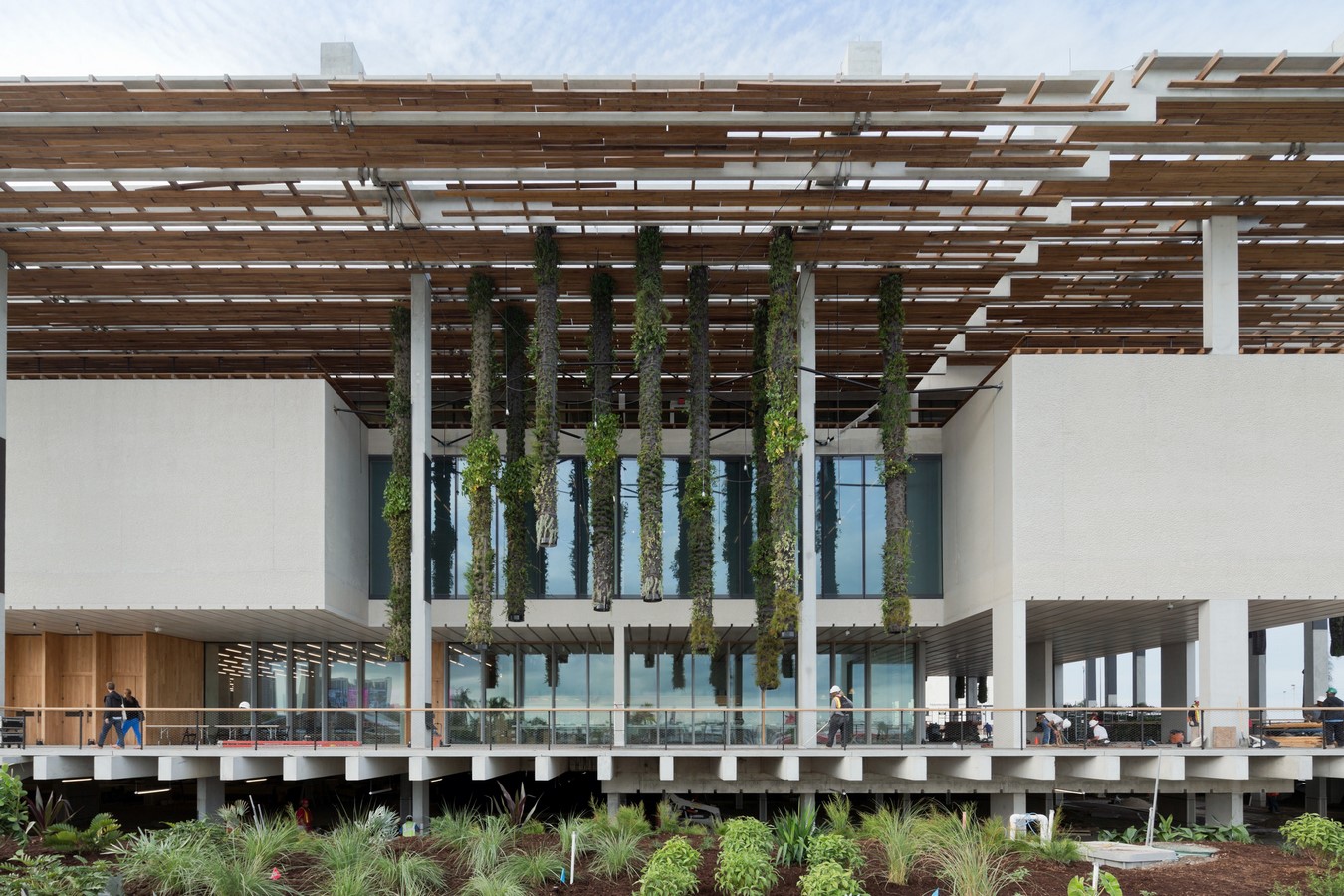 Perez Art Museum Miami by Herzog & de Meuron: A New kind of Vernacular - Sheet3