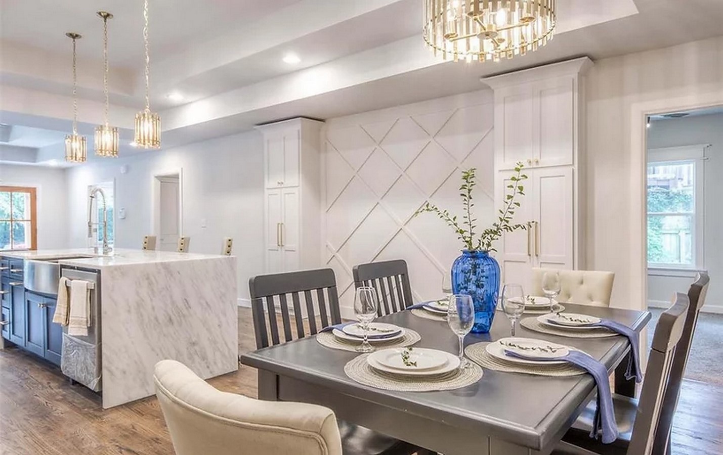 Dining Space_©https://www.rcjdesigns.com/