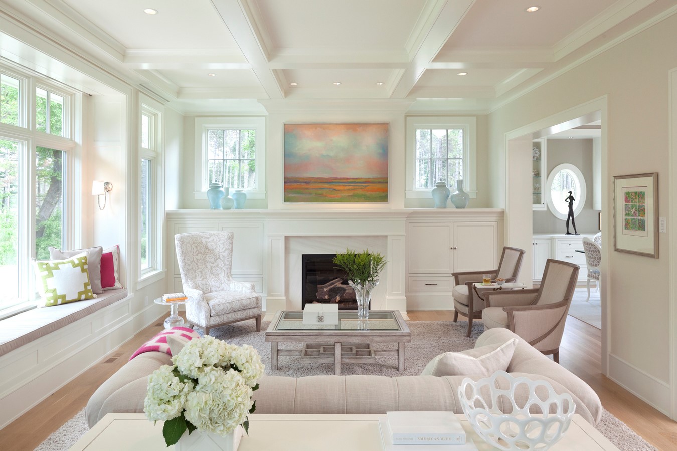Living room_©https://images.squarespace-cdn.com/content/v1/5ac53fb95417fc75f8c77e24/1522882766995-TROUS6VTKZCSUV4K951P/RLH+LIVING2+new.jpg?format=1500w