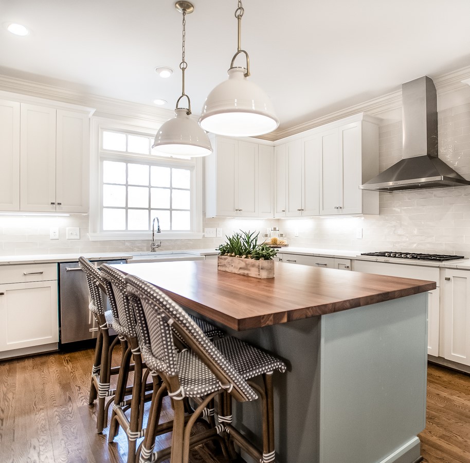 Kitchen_©https://teresakellerinteriors.com/projects/