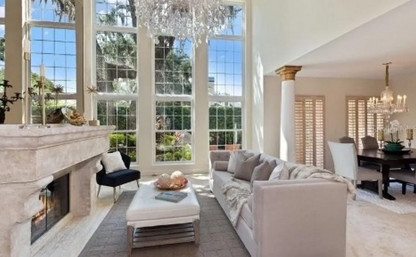 Living room_©https://img1.wsimg.com/isteam/ip/0369f14a-e097-42a7-bf8f-76d00108a282/full%20(3)-0001.jpg/:/
