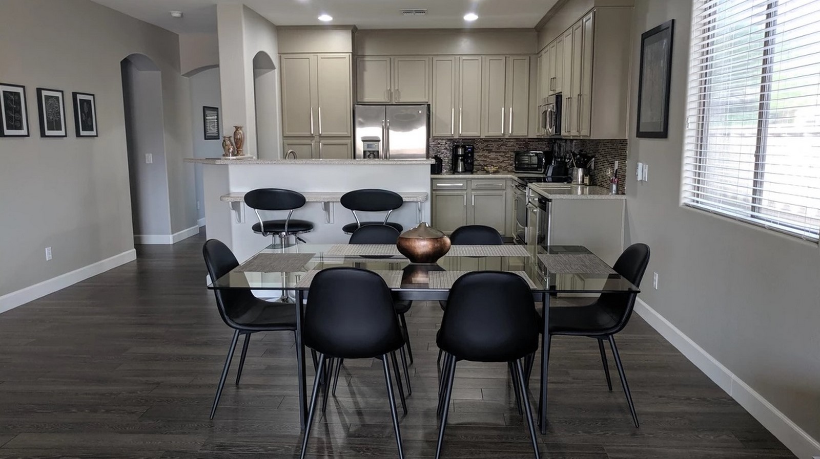 Interior Designers in Glendale - Top 30 Interior Designers in Glendale - Sheet25