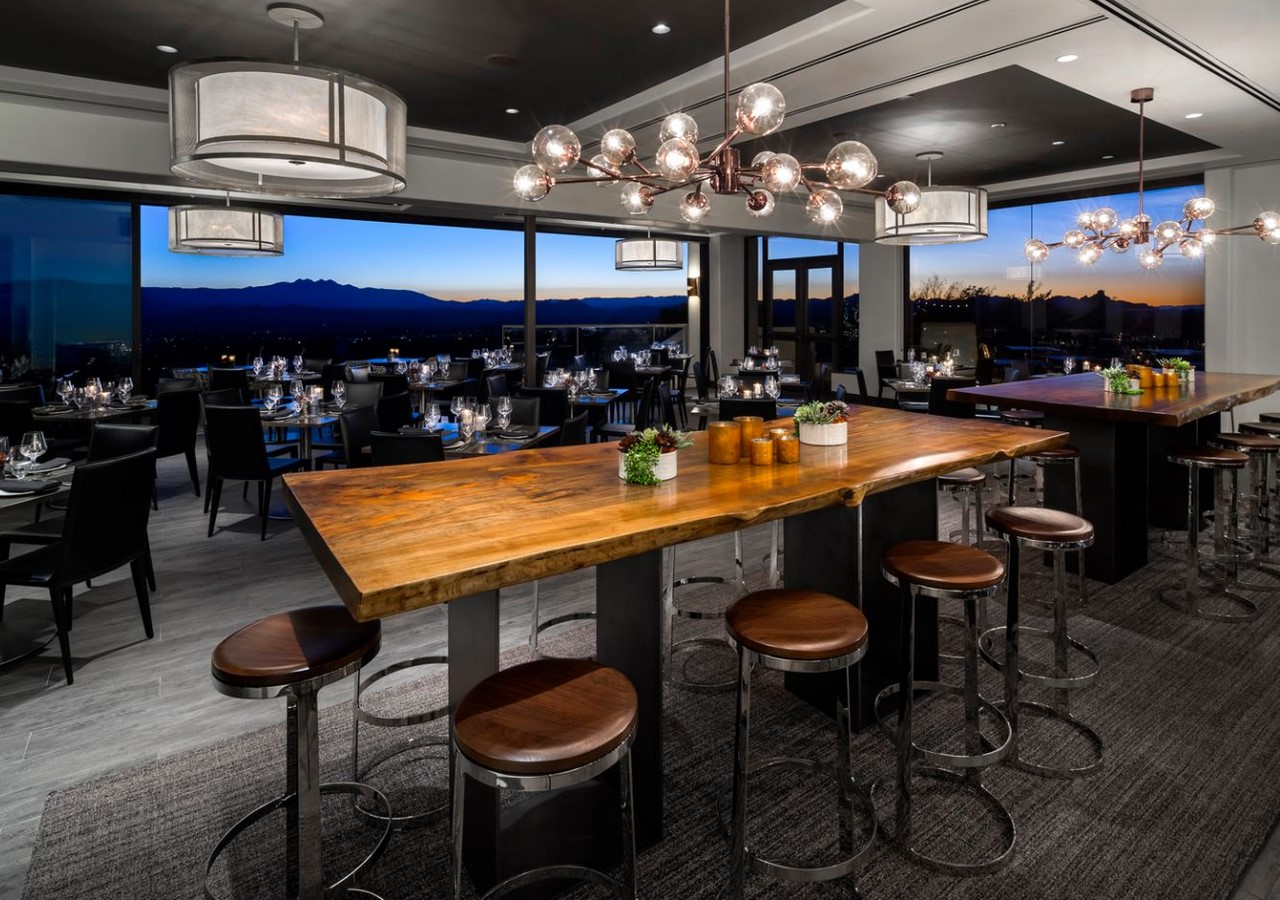 Commercial Interior Design_©https://images.squarespace-cdn.com/content/v1/5f4418228b2e214b315a5cca/1599859090961-DI9ZCLE1NZ5TXIBXU77H/Lecate-Interior-Design-Utah-Salt-Lake-City-Leslie-Schofield-Catherine-Goodsell-10.png?format=1500w