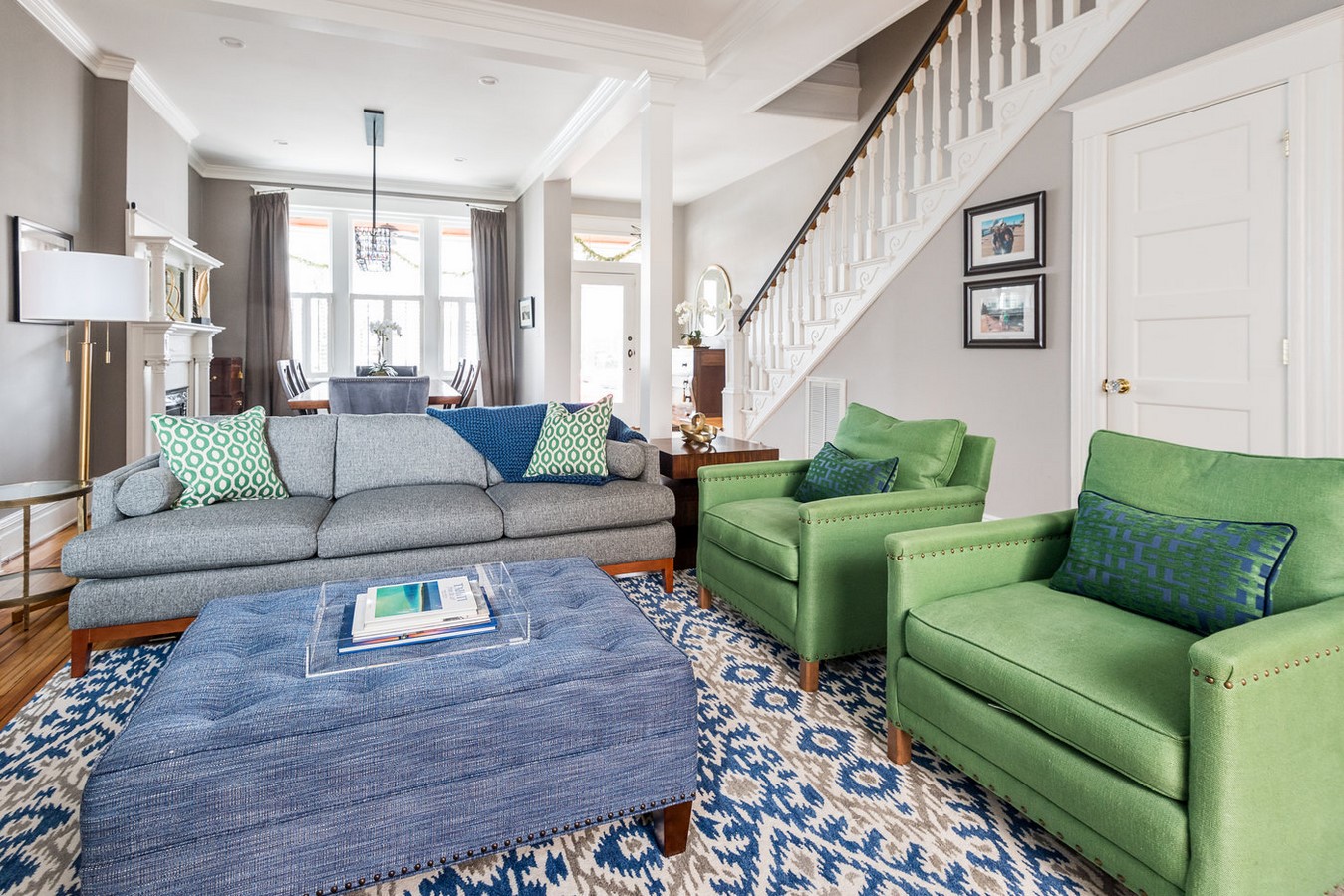 Living Space_©https://moderntraditionsinteriors.com/