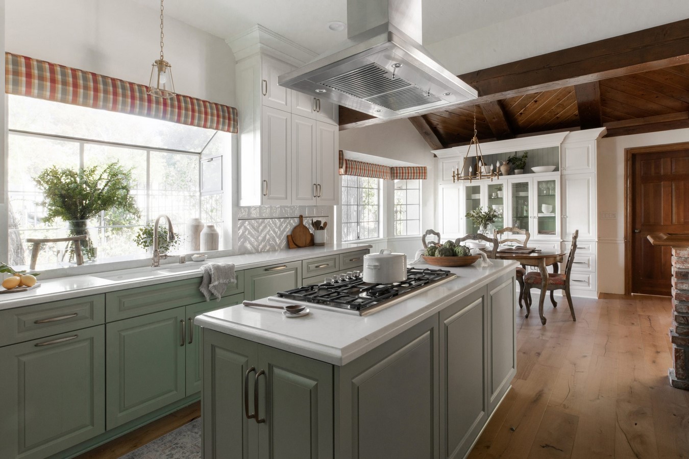 Interior Designers in Santa Clarita - Top 25 Interior Designers in Santa Clarita - Sheet15