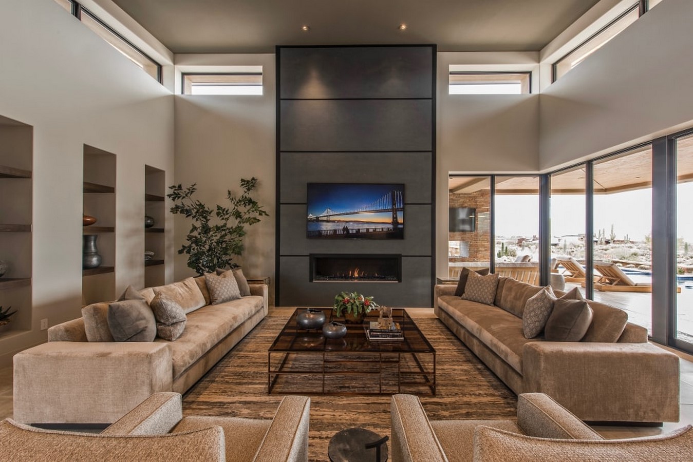 Scottsdale is a city that is a component of the Phoenix metropolitan region and is located in Maricopa County, Arizona, in the United States. - Sheet114