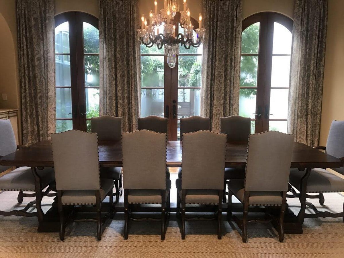 dining area _©https://www.nicolefrancodesign.com/wp-content/uploads/2021/07/G7.jpg?w=999