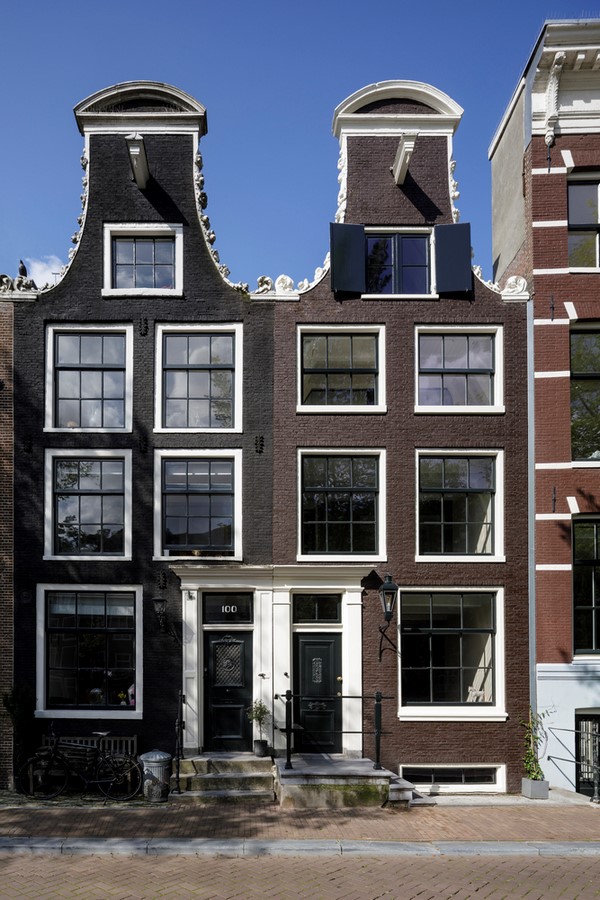 Neglected 17th Century Canal House converted Into A Bright Home With Colorful Interiors by i29 - Sheet1