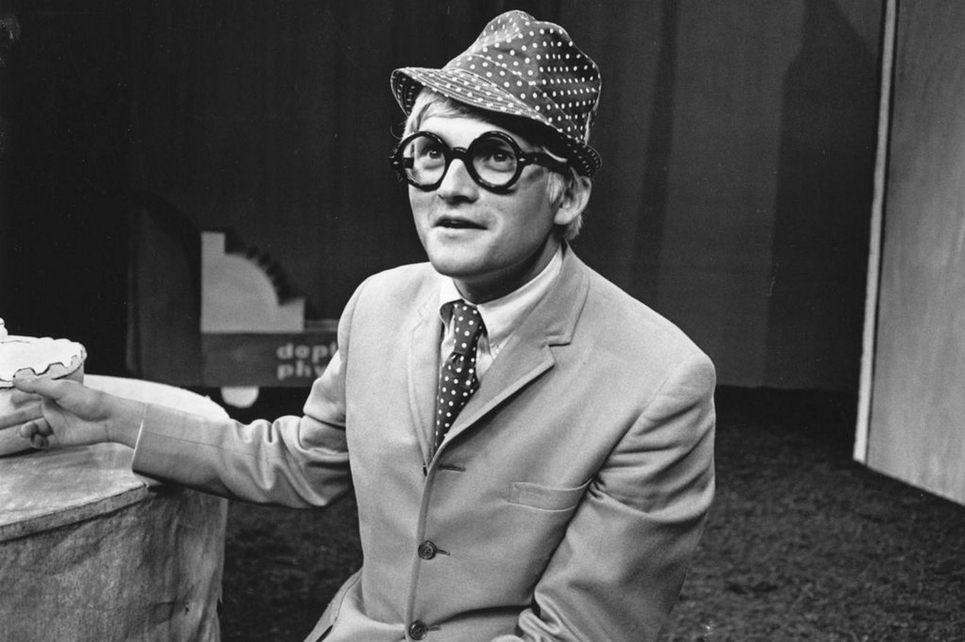 Life of an Artist: David Hockney - Sheet1