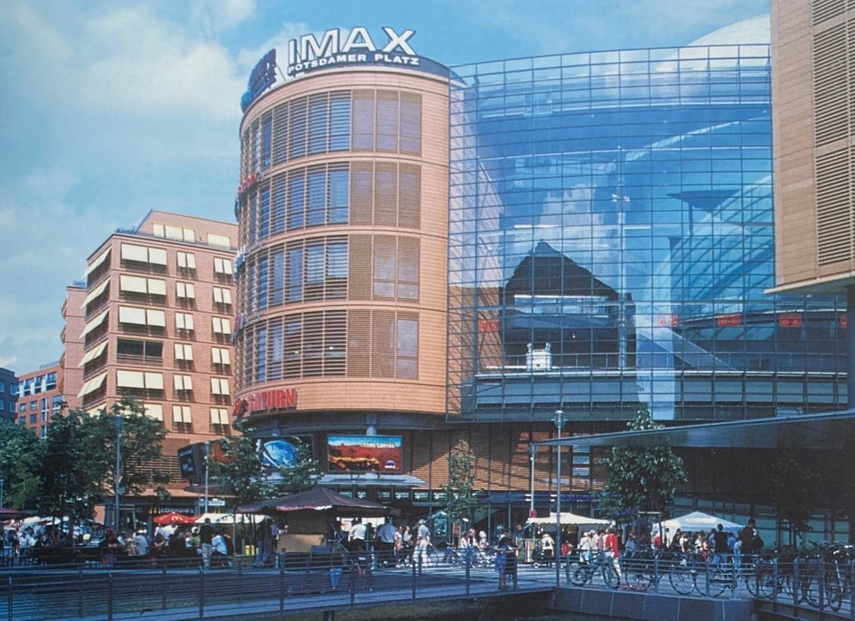 Imax cinema theatre by Renzo Piano - Sheet5